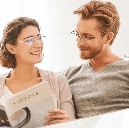 Progressive Reading Glasses with Screen Filter | No-Line Bifocals for Computer Work & Reading | Lightweight Titanium Frame | Anti-Fatigue | Thomler