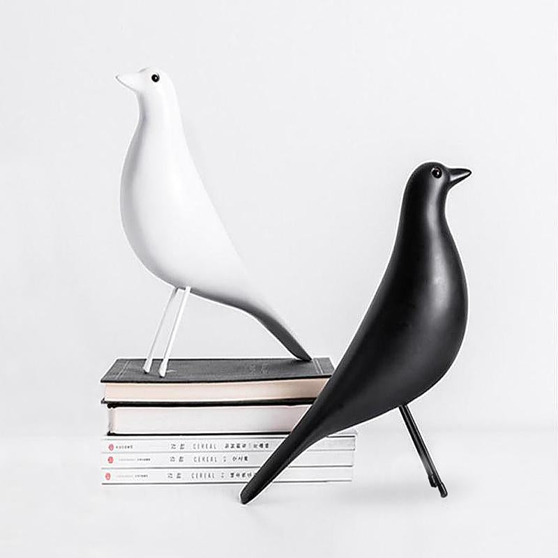 Minimalist Wooden Bird Sculpture – Decorative Home Accent for Modern Shelves & Windowsills | Thomler