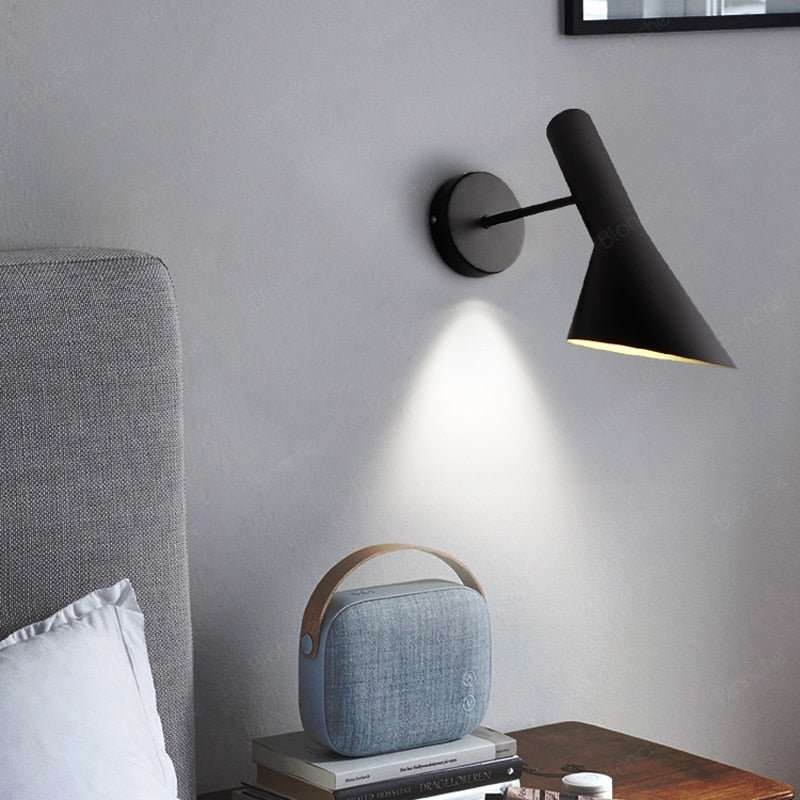 Tiltable Sconce for Bedside & Hallway Reading – Aluminum Shade, E27 Base | Thomler