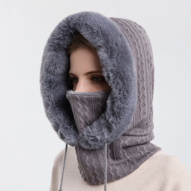 Insulated Winter Hood Hat with Visor – Fleece-Lined Stretch-Fit Beanie for Cold Weather | Thomler