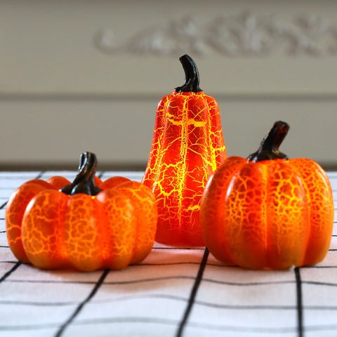 Flameless Pumpkin LED Lamp for Fall & Halloween Display – Realistic Flickering Glow Decor | Thomler