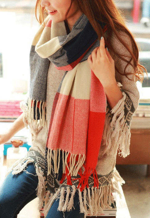 Cashmere Plaid Scarf – Lightweight All-Season Wrap for Women | Thomler