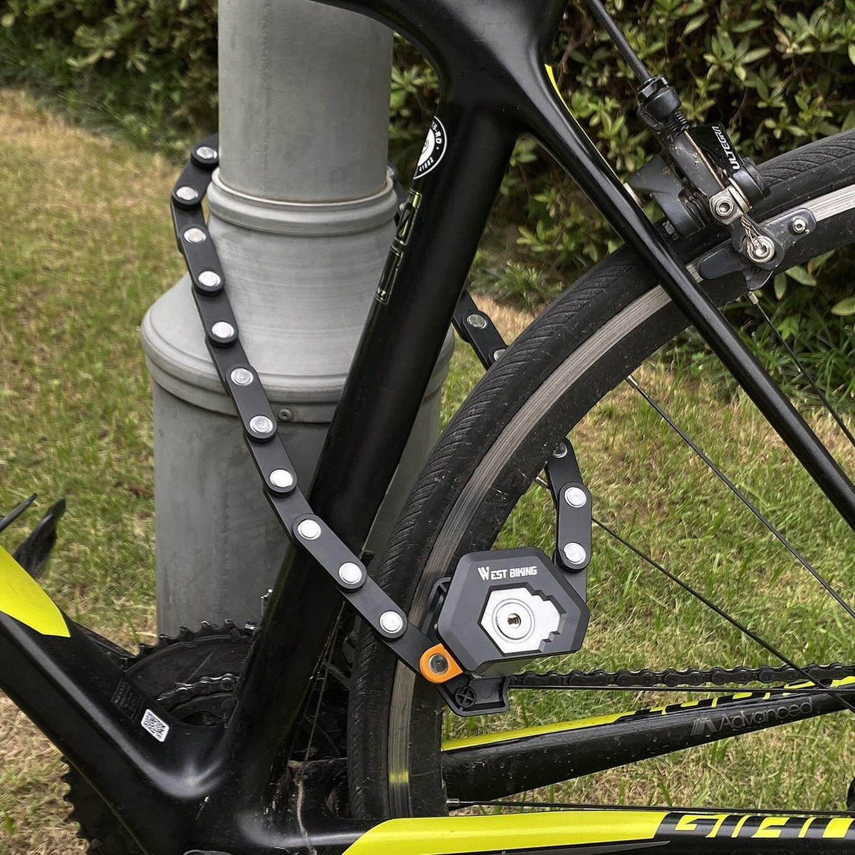 Folding Hardened Steel Bicycle Lock 31 Inches with Mounting Bracket for Bikes, E-Bikes & Scooters | Thomler