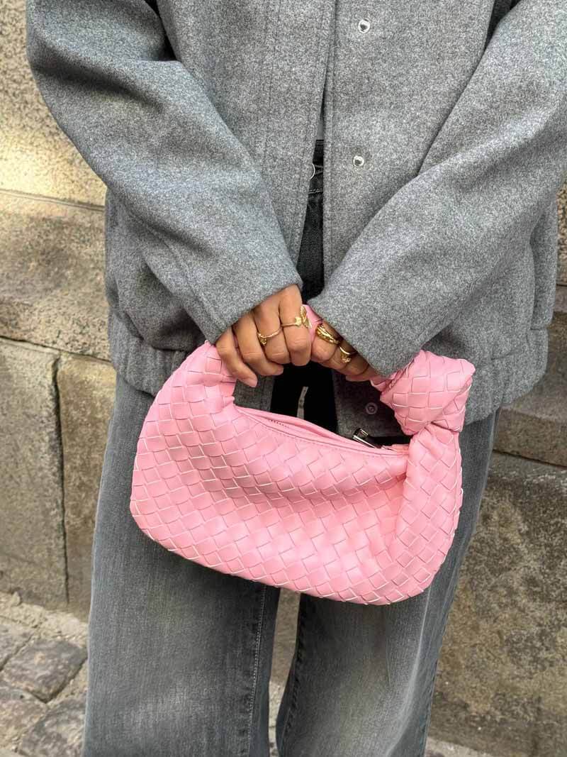 Woven Mini Handbag Crossbody Purse with Strap for Women – Compact Shoulder Bag for Everyday, Beach & Nights Out | Thomler