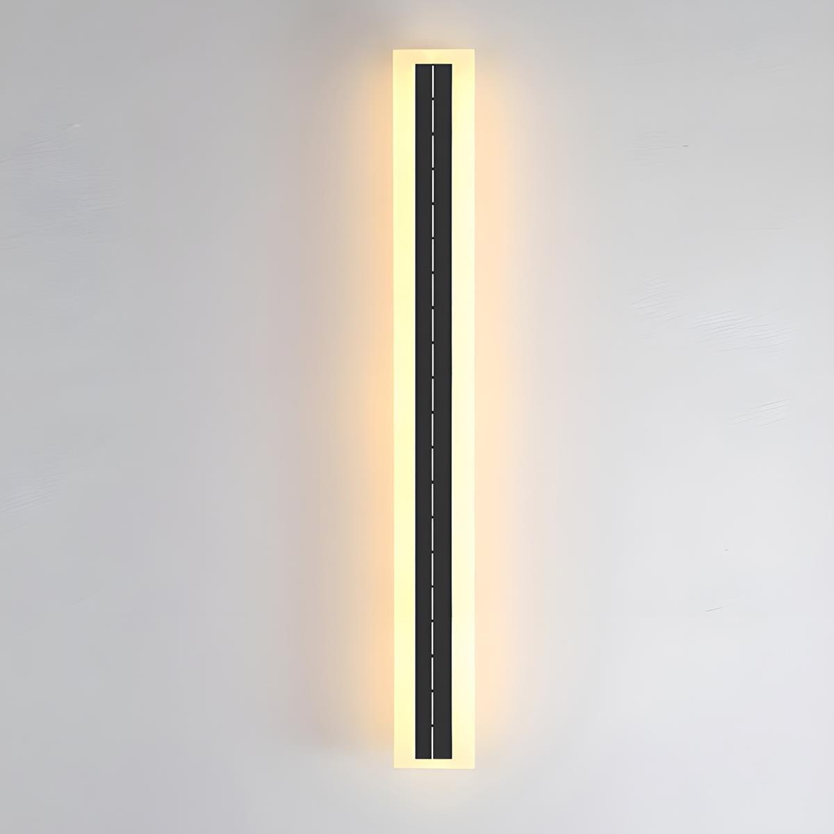 Rechargeable Sunlight-Harvesting Exterior Accent Fixture for Deck Entrance Yard Garden Pathway Facade | Thomler