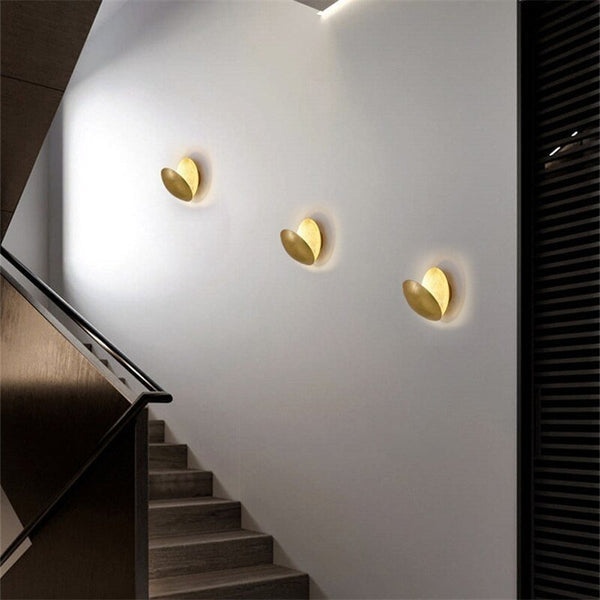 Crescent Moon Wall Sconce – Ambient LED Light Fixture for Living Room, Bedroom & Hallway – Modern Minimalist Design with Soft Warm Glow | Thomler