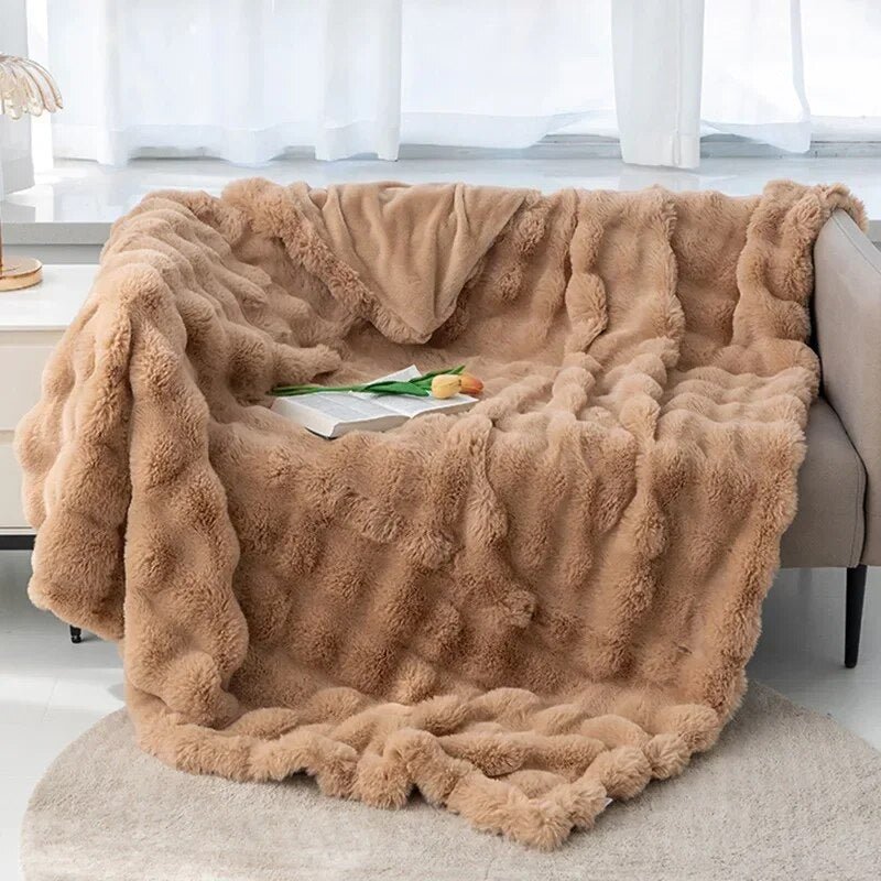 Ultra-Soft Plush Throw Blanket for Couch, Bed & Living Room – Cozy Fleece Cover for Winter Warmth | Thomler