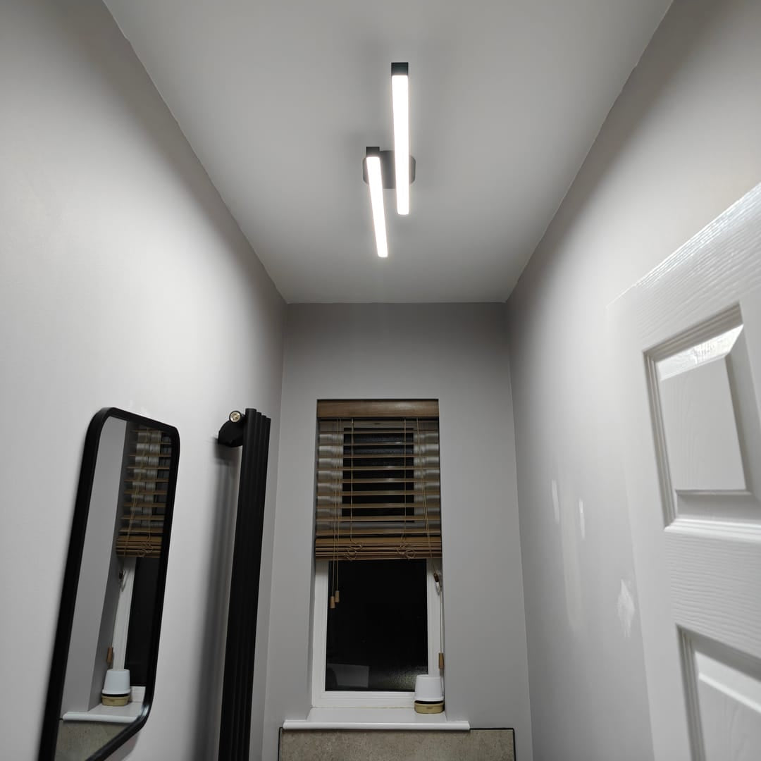 Wall Light Metal PVC 90.0 cm (35.4") Black Bathroom Hallway Integrated LED Modern Mirror Light Linear Wall Lamp | Thomler