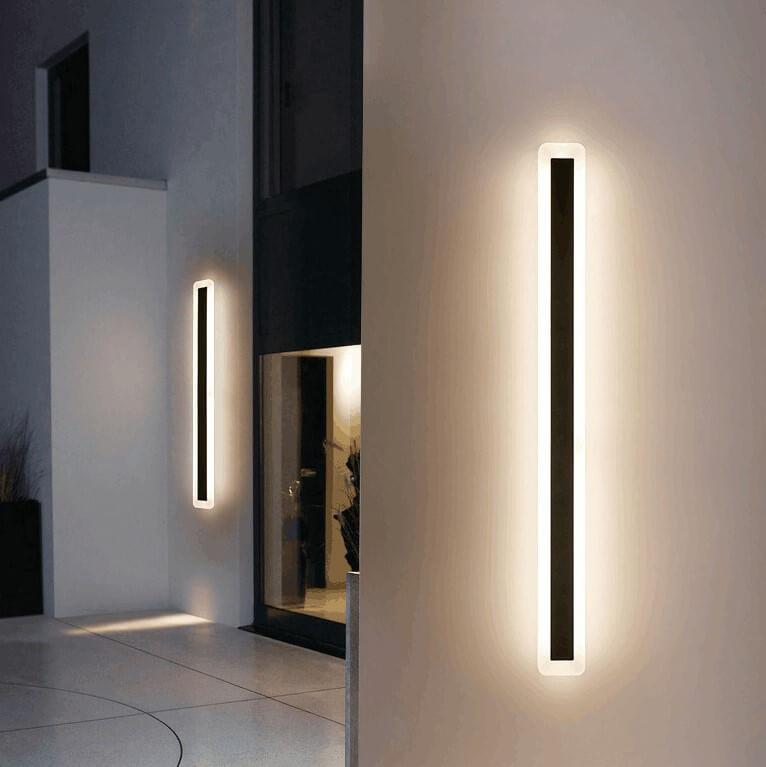 Vertical LED Outdoor Wall Light Fixture – Waterproof Aluminum Sconce for Home Facade, Patio & Entryway – Modern Architectural Exterior | Thomler