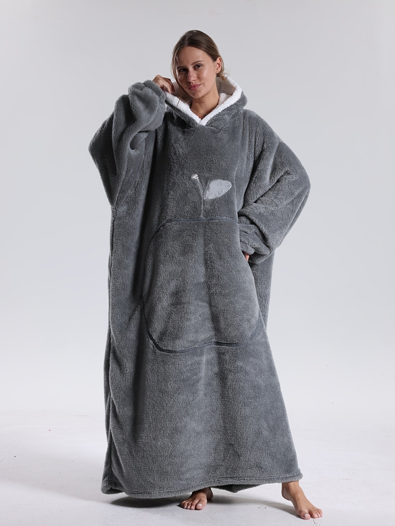 Oversized Wearable Blanket Hoodie with Sleeves & Pocket – Plush Throw for Couch, Bed, Camping – One Size Adults | Thomler