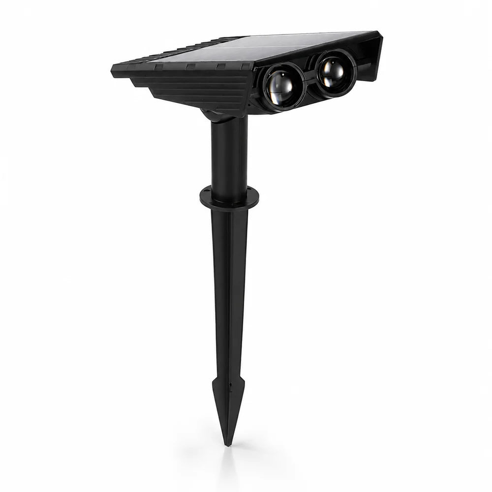 Outdoor Solar Garden Spotlight with Adjustable Beam – Rechargeable Stake Light for Yard, Walkway & Patio Lighting | Thomler