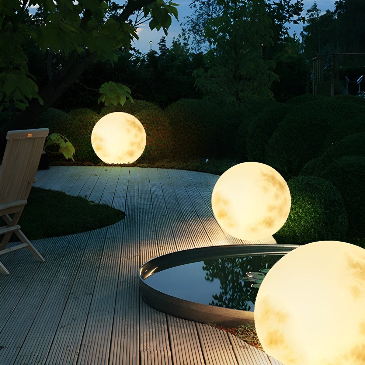Outdoor Landscape Ball Light Resin 11.8 in Warm White Solar Garden Patio Lawn Decorative Lighting | Thomler