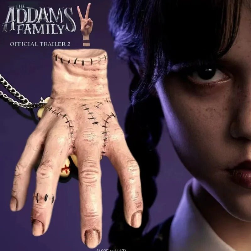 Severed Hand Decoration – Realistic Latex Crawling Appendage for Gothic Parties & Dark Cosplay | Thomler