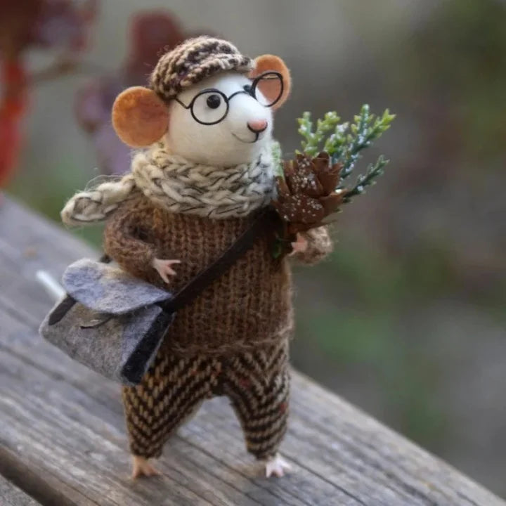 Felted Wool Mouse Figurine – Handmade Artisan Ornament for Christmas Tree, Holiday Mantel Display & Year-Round Shelf Decor | Thomler