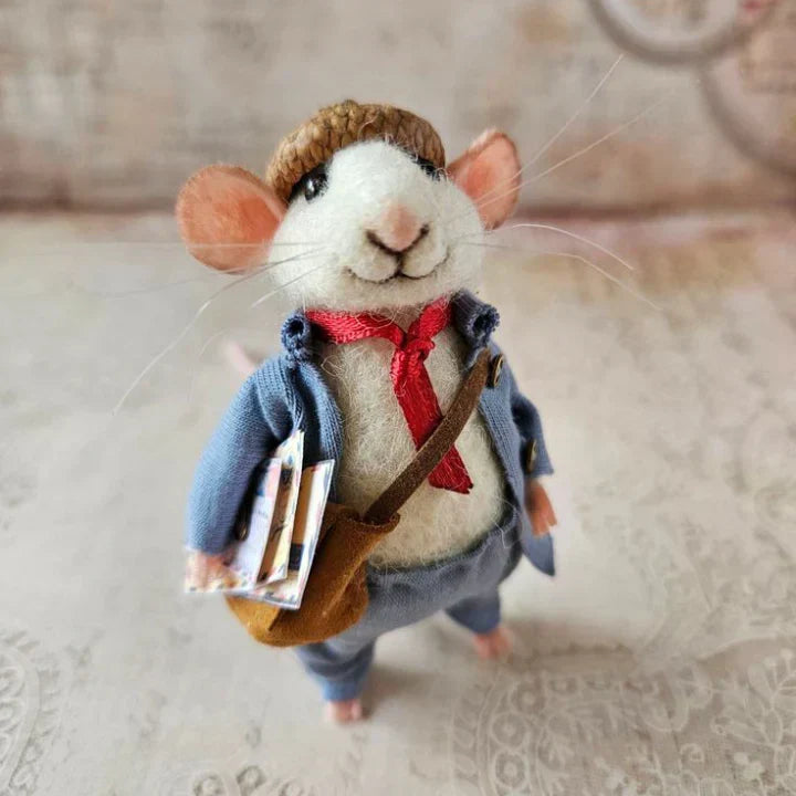 Felted Wool Mouse Figurine – Handmade Artisan Ornament for Christmas Tree, Holiday Mantel Display & Year-Round Shelf Decor | Thomler