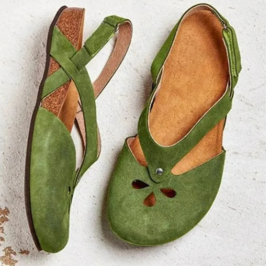 Arch-Support Closed-Toe Slingback Sandals for Women – Adjustable Cross-Strap Summer Footwear with Contoured Footbed for All-Day Wear | Thomler