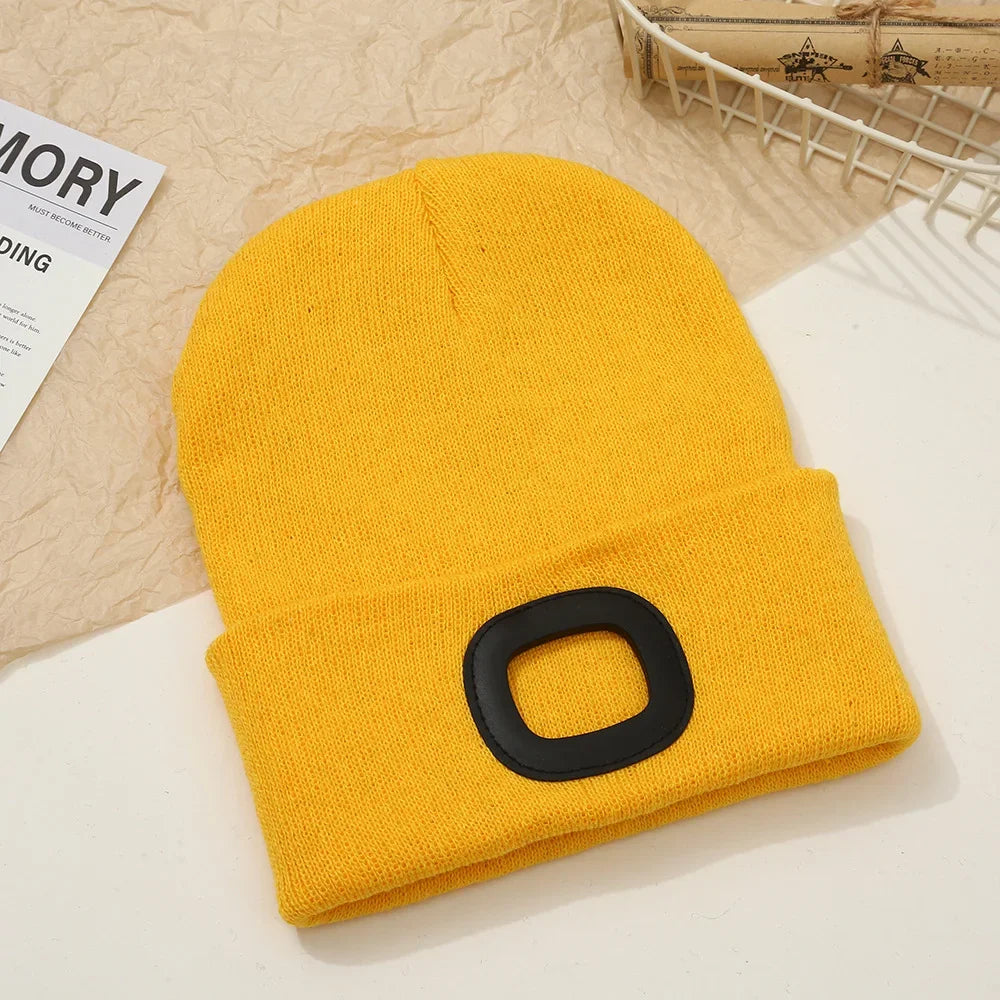 USB Rechargeable Knit Cap with Built-In LED Headlamp for Hands-Free Night Use – Winter Beanie with 3 Brightness Modes for Hiking, Dog | Thomler