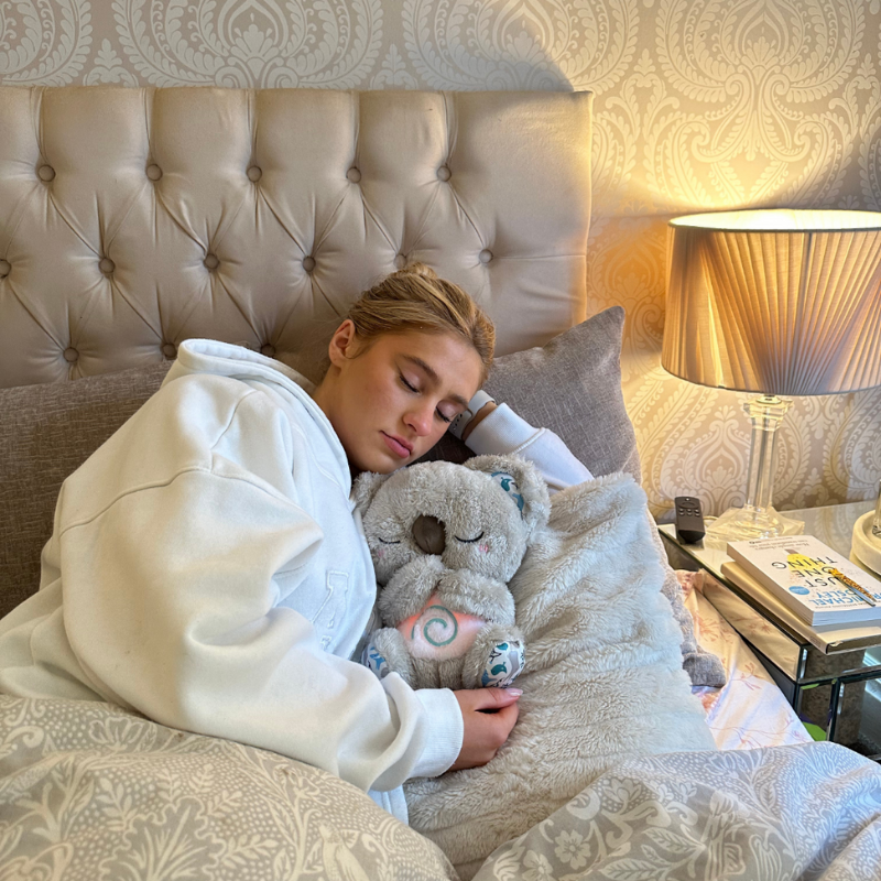 Breathing Plush Companion with Night Light and Calming Sounds for Sleep & Relaxation | Soft Cuddly Toy for Kids & Adults | Thomler