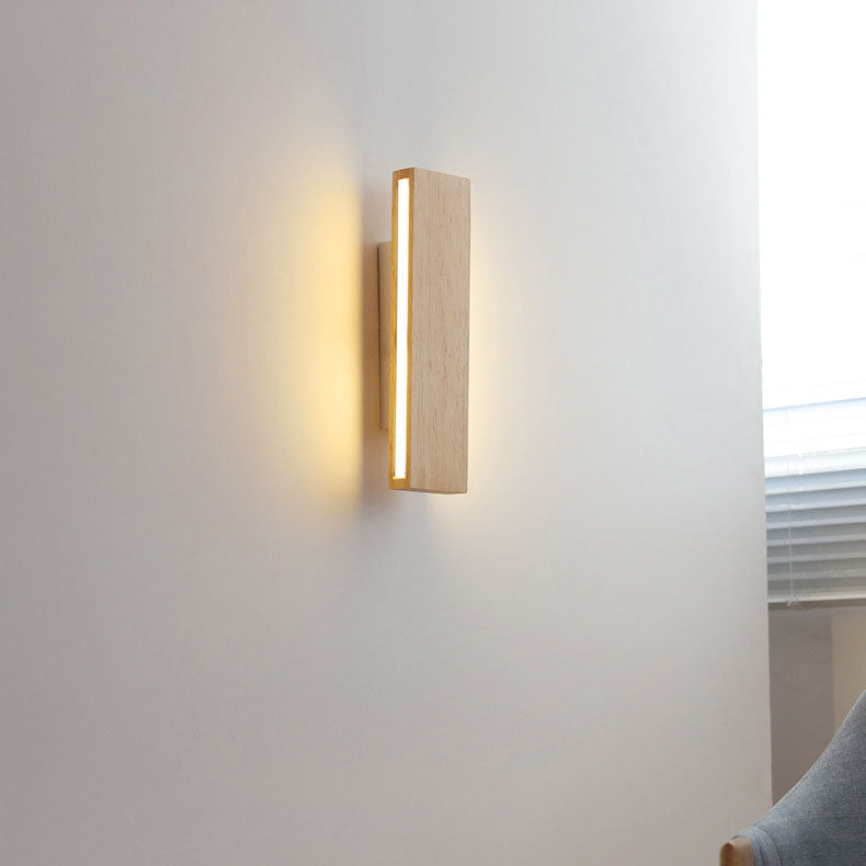 Rotating LED Wall Sconce with Wood Accent – Adjustable Minimalist Light for Bedroom & Living Room | Thomler