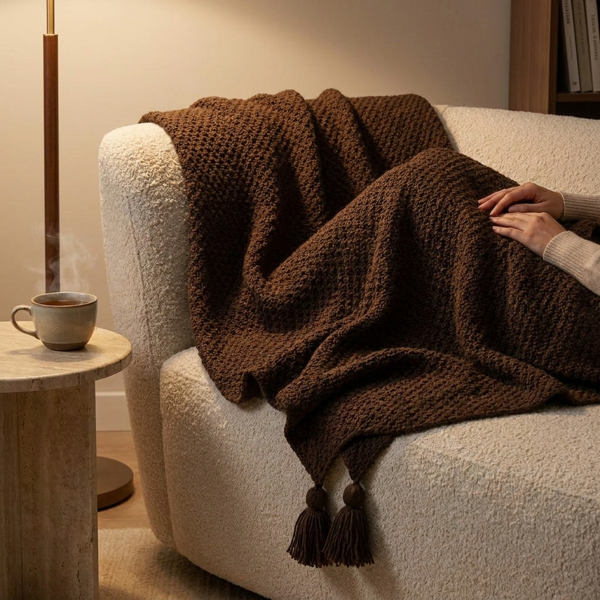 Oversized Cable-Knit Throw with Fringe Detail – Soft Textured Blanket for Beds and Couches | Thomler