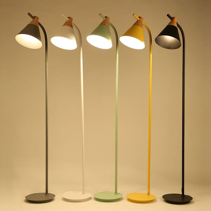 Floor Lamp Metal 61 in Adjustable Modern Living Room Bedroom LED E26 Lighting | Thomler