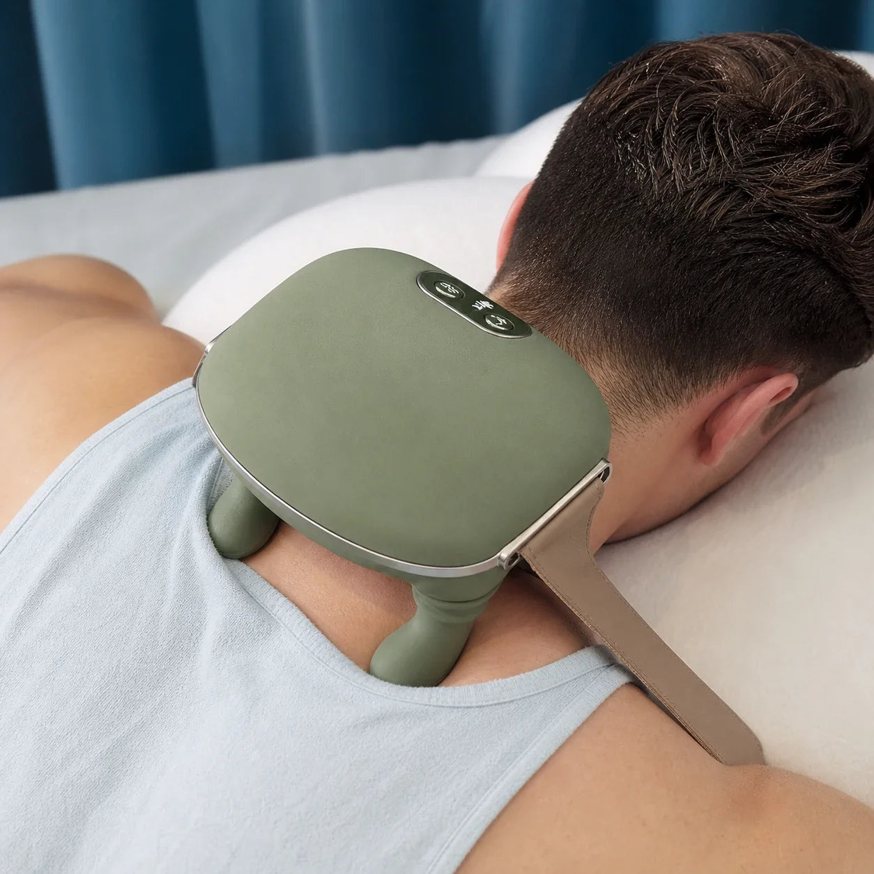 Electric Shiatsu Neck Massager with Heat for Shoulders and Trapezius – Hands-Free Kneading Relief for Office Workers, Gamers, and Home Relax | Thomler