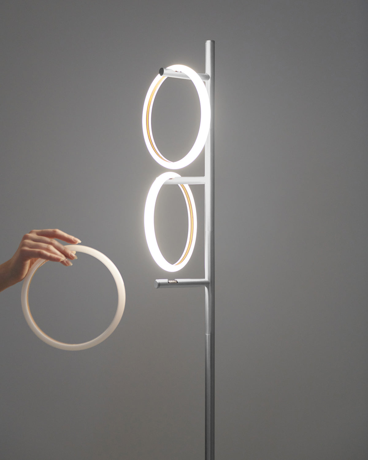 Vloerlamp Ring LED Dimbaar Goud Metaal 3 Lichtkringen Modern | Sansoti