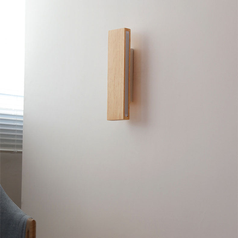 Rotating LED Wall Sconce with Wood Accent – Adjustable Minimalist Light for Bedroom & Living Room | Thomler