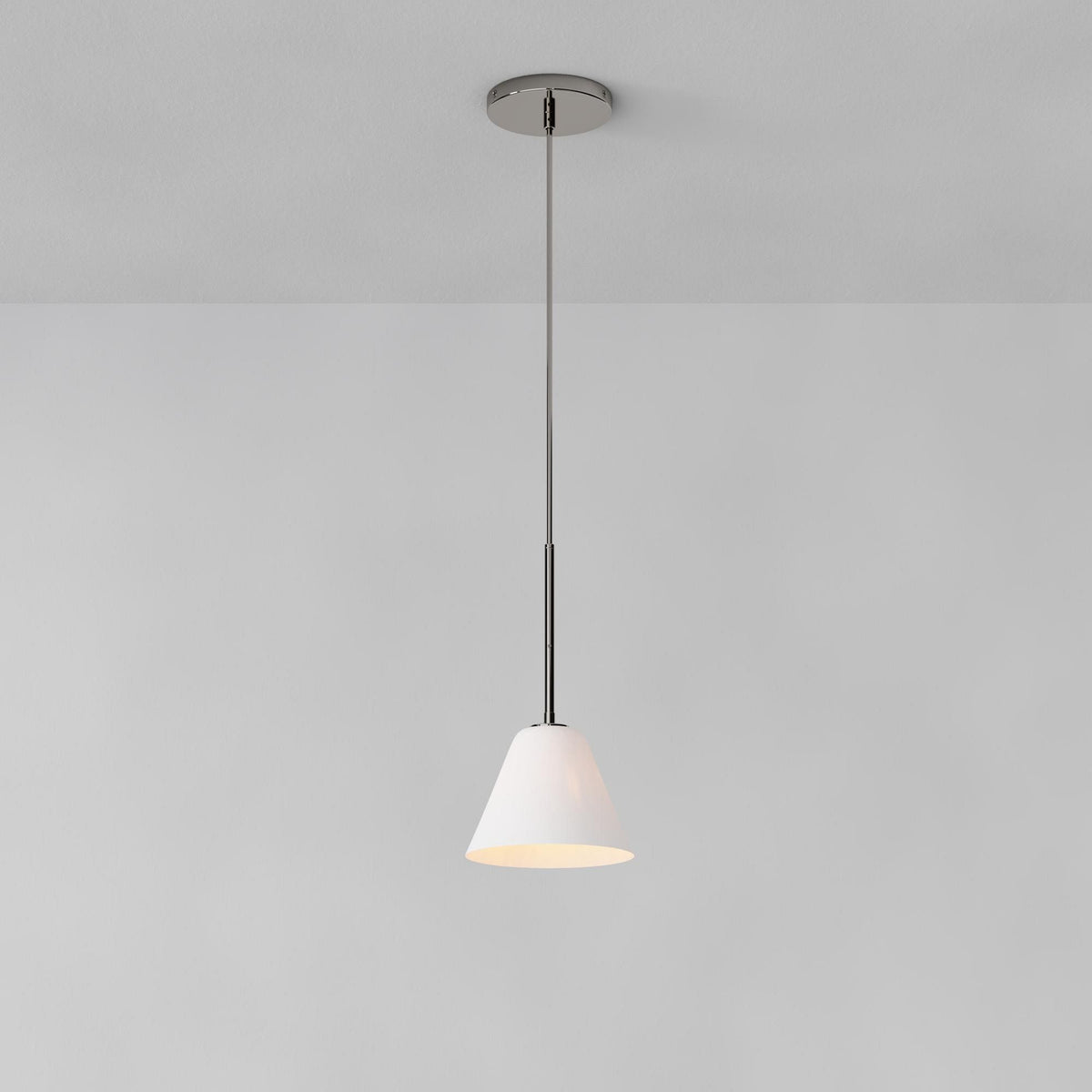 Tapered Glass Hanging Fixture with Metal Hardware for Island Dining Bar Overhead Lighting Home Kitchen | Thomler
