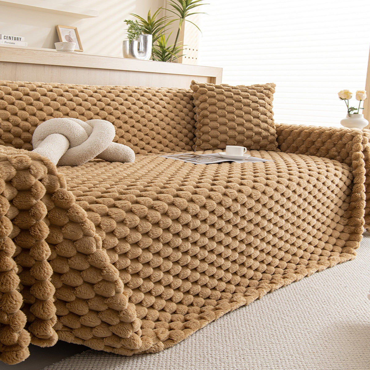 Machine-Washable Furniture Throw Blanket for Sofas & Couches – Pet Hair & Spill Resistant | Thomler