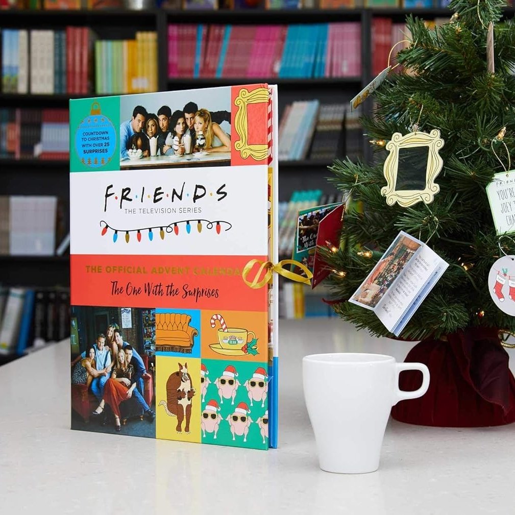 Friends TV Series Advent Calendar with 40+ Collectibles & Ornaments for 2025 | Thomler