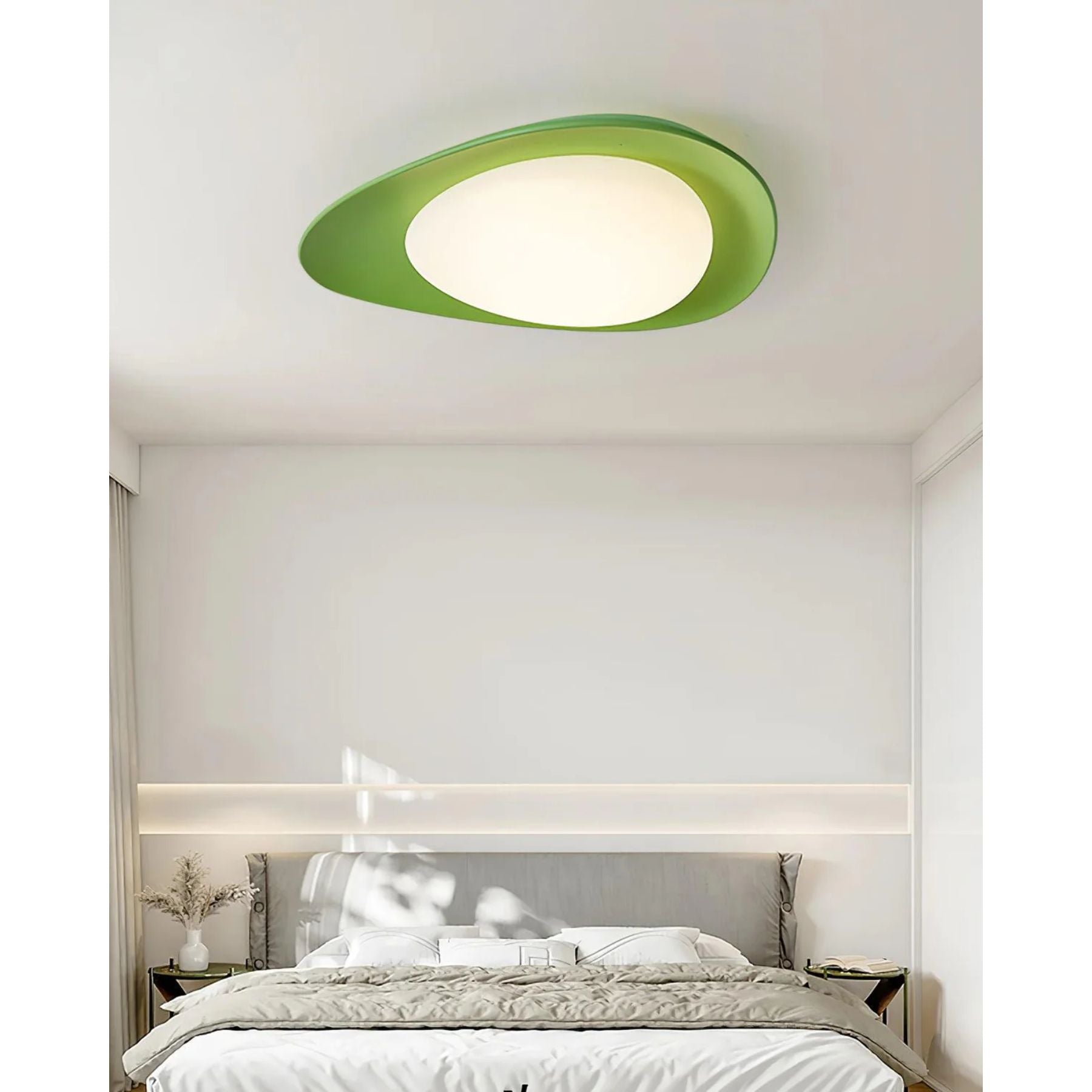 Ceiling Lamp Resin Leaf Shape Integrated LED Green Bedroom Dining Room Scandinavian Modern Lighting | Thomler