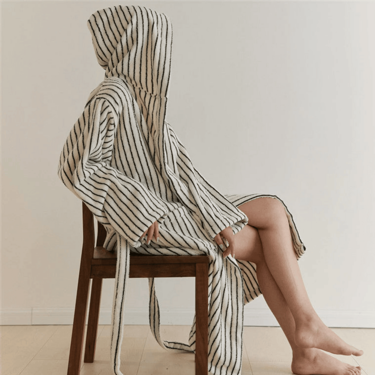 Heavyweight Striped Jacquard Organic Cotton Spa Bathrobe for Women & Men | Thomler