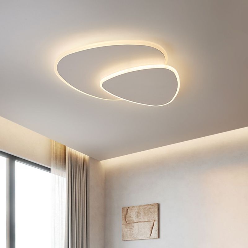 Modern Triangle LED Ceiling Light White Flush Mount for Bedroom Living Room Hallway Dimmable 3 Color Temperatures 16-20 Inch | Thomler