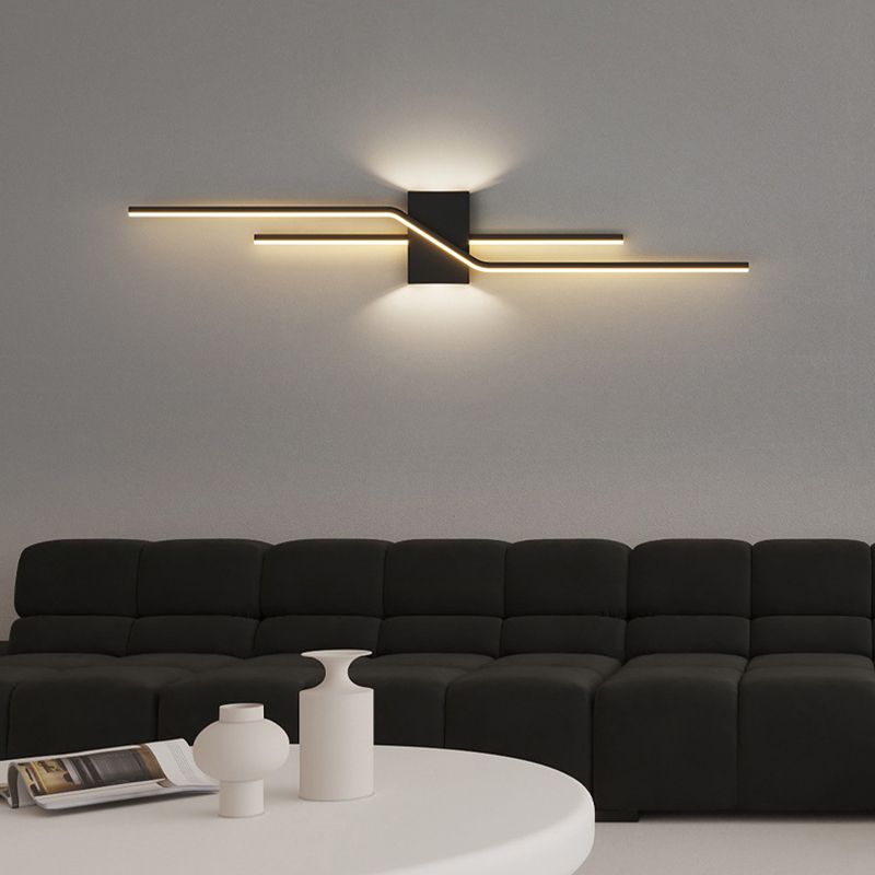 Sleek Linear Metal Wall Light with LED Acrylic Diffuser for Bathroom Bedroom Living Room | Thomler
