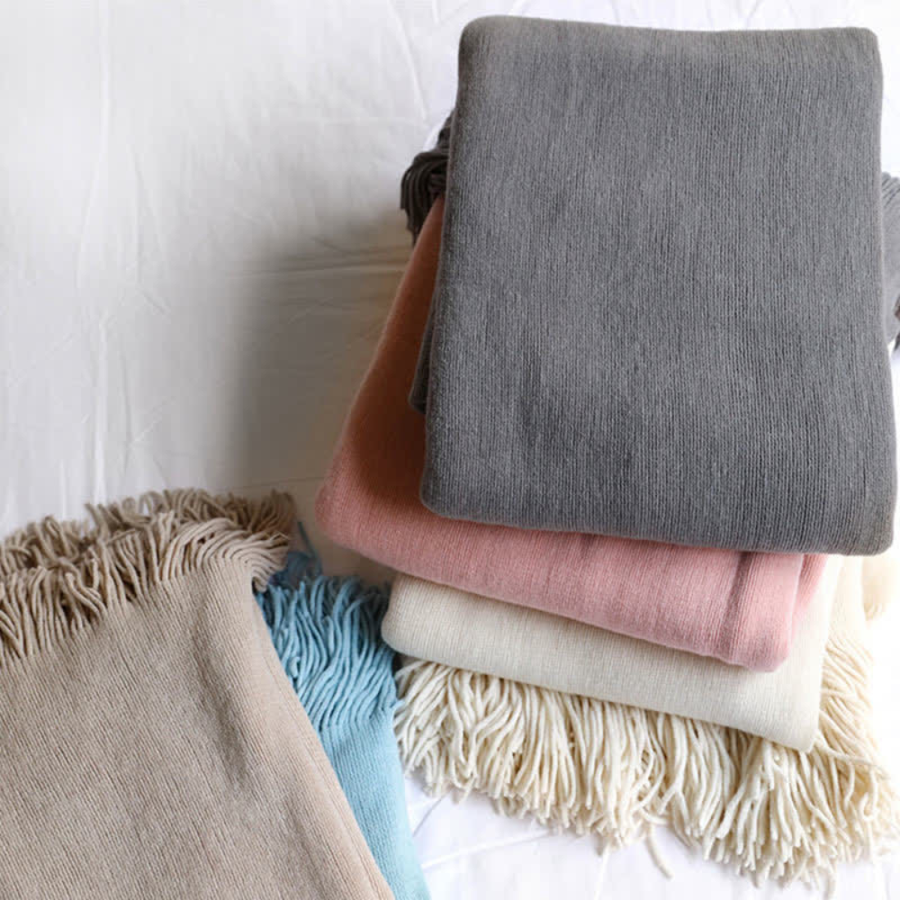 Heavyweight Textured Throw with Fringe Detail – Premium Acrylic Weave for Sofas, Beds & Outdoor Use | Thomler