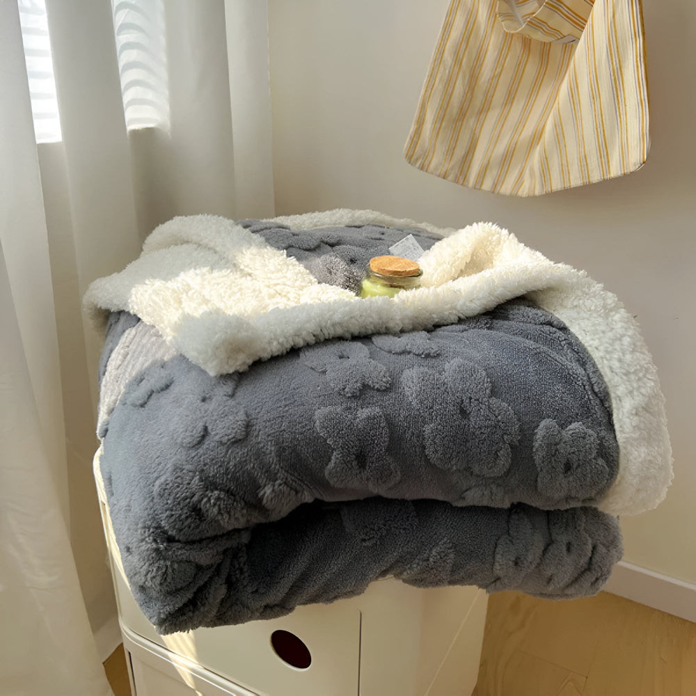 Sherpa Fleece Throw Blanket – Year-Round Warmth & Softness for Couch, Bed & Travel | Thomler