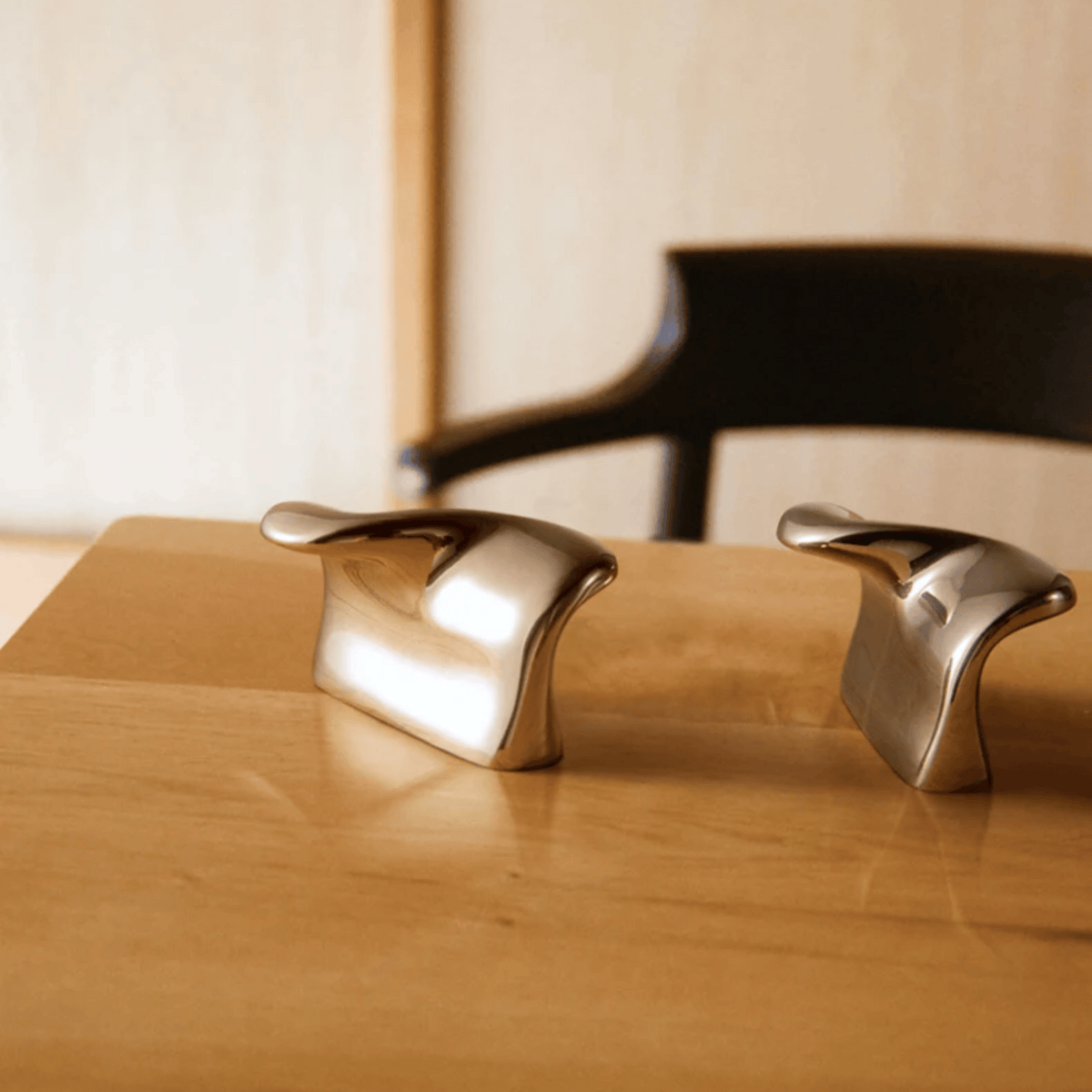 Solid Brass Cabinet Pulls & Drawer Hardware – Sleek Modern Design for Kitchen & Furniture | Thomler
