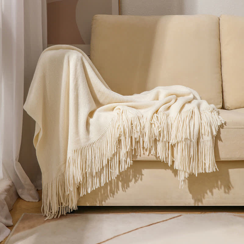 Heavyweight Textured Throw with Fringe Detail – Premium Acrylic Weave for Sofas, Beds & Outdoor Use | Thomler