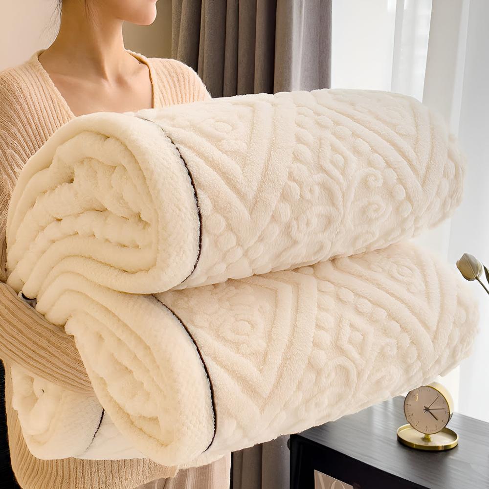 Carved Plush Throw with Sherpa Backing – Double-Sided Knit Blanket for Bed, Couch & Travel | Thomler
