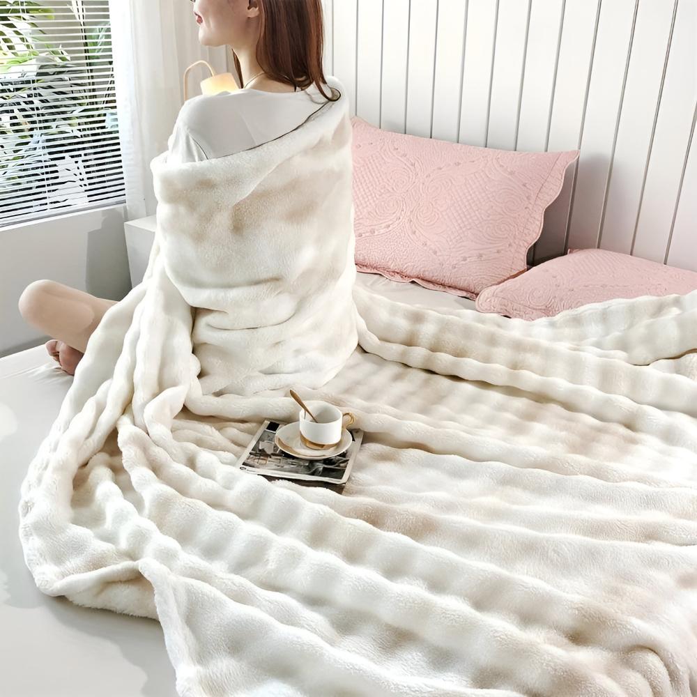 Swirl-Dyed Faux-Fur Throw Blanket – Plush & Cozy Year-Round for Couch, Bed & Travel | Thomler