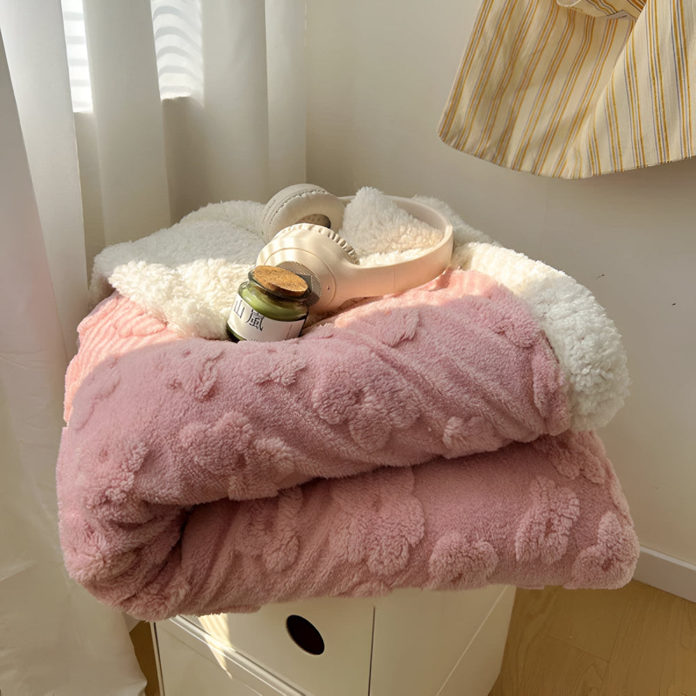 Sherpa Fleece Throw Blanket – Year-Round Warmth & Softness for Couch, Bed & Travel | Thomler