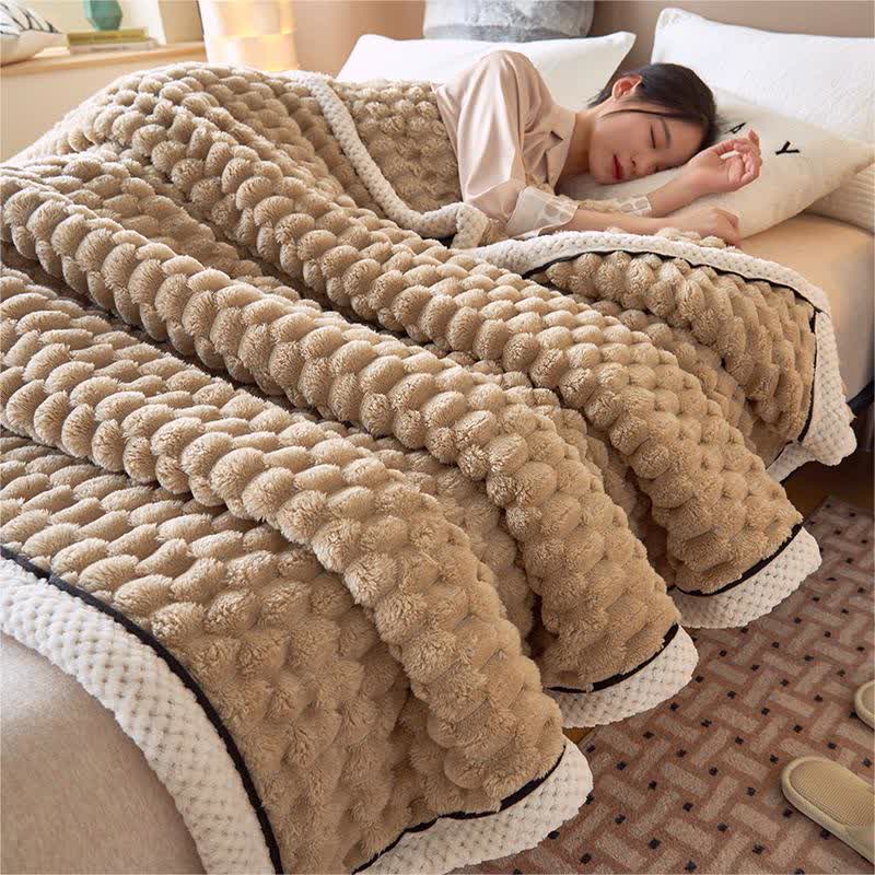 Reversible Plush Throw Blanket - Ultra Soft Coral Fleece - Queen & Full Size - Lightweight Polyester - Cozy Cover for Couch Sofa Bed | Thomler