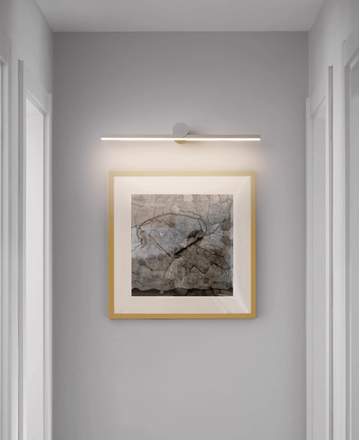 Rechargeable LED Vanity Light Bar with Remote Control – Battery Powered Wall Mount Fixture for Bathroom Mirror, Dressing Room & Hallway | Thomler