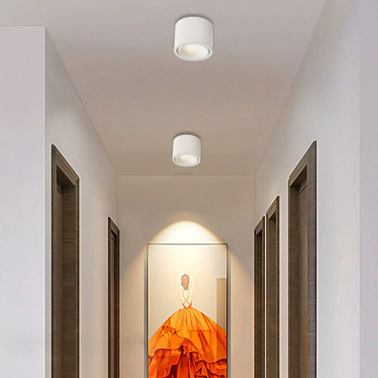 Swivel-Head LED Ceiling Spotlight in Aluminum Housing with Flush-Mount Design for Bedrooms, Kitchens & Hallways | Thomler