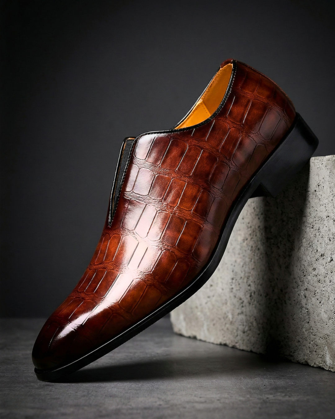 Men's Dress Loafer with Crocodile Embossed Leather Upper & Padded Footbed for Office & Formal Occasions | Thomler