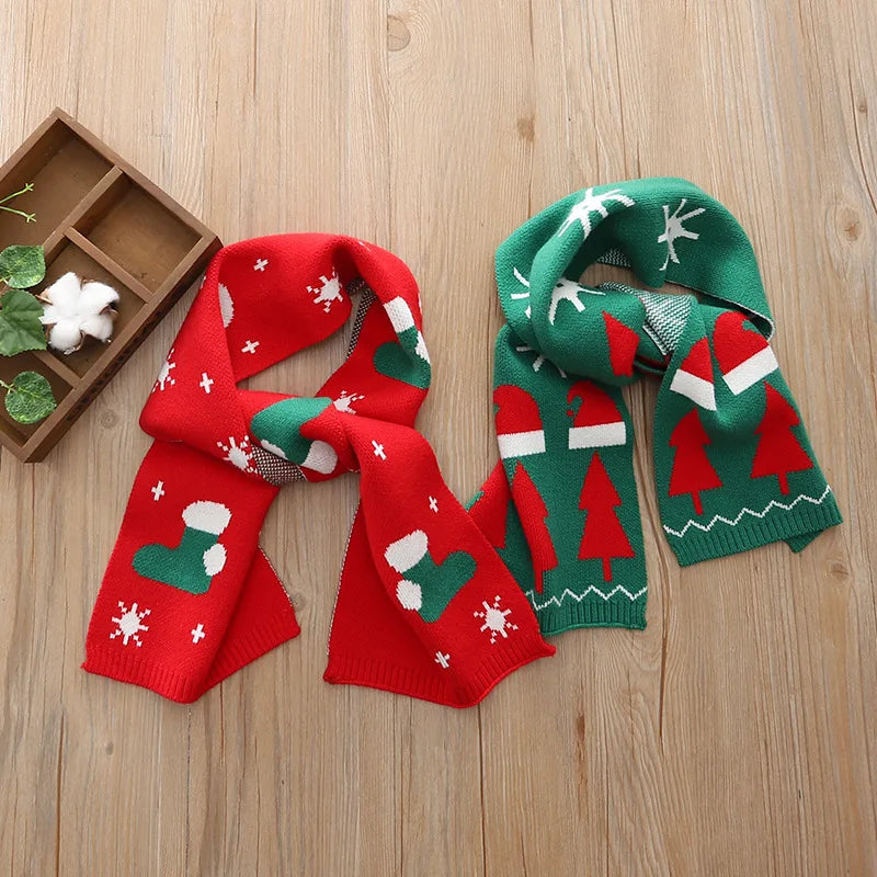 Holiday Neckwarmer for Children – Soft Wool Knitted Wrap with Festive Motifs for Boys & Girls | Thomler