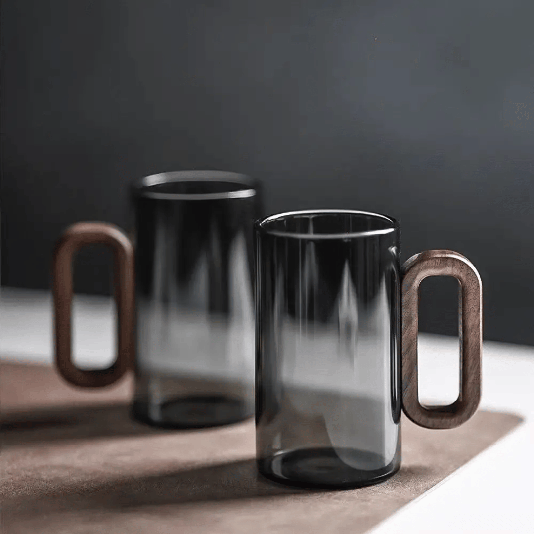 Glass Coffee Mug with Wooden Handle – Scandinavian Style Tea Cup for Home & Office | Thomler