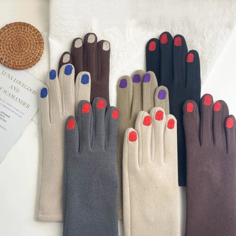Fleece-Lined Knit Gloves with Embroidered Fingernail Detail for Women | Thomler