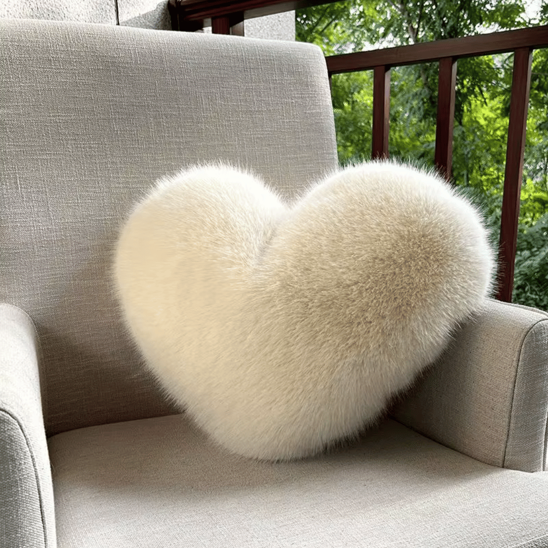 Heart-Shaped Faux Fur Decorative Cushion for Living Room, Bedroom & Couch – Soft Plush Accent Pillow | Thomler
